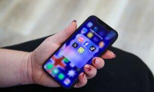 California Bill Would Require Warnings on Social Media Sites to Protect Users